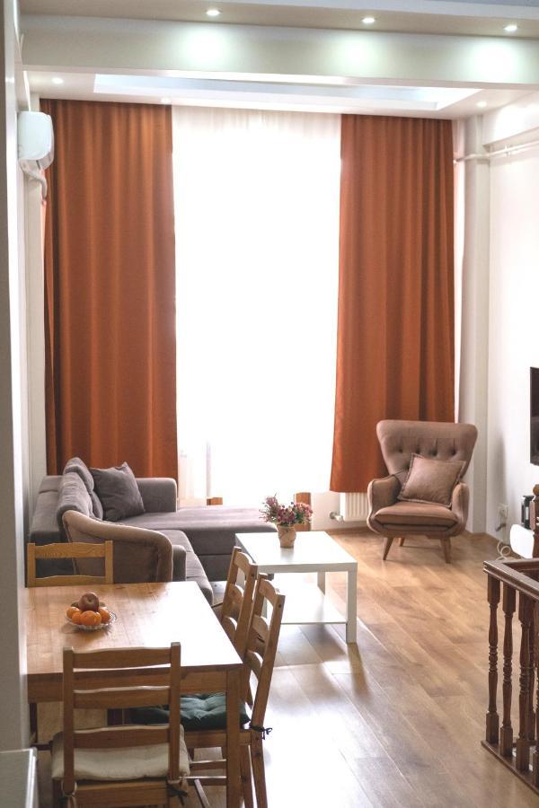 Garden Duplex With Netflix Close To Taksim,Bomonti Apartment Istanbul Exterior photo