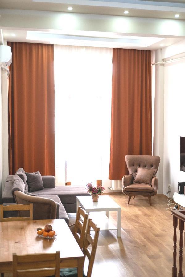 Garden Duplex With Netflix Close To Taksim,Bomonti Apartment Istanbul Exterior photo